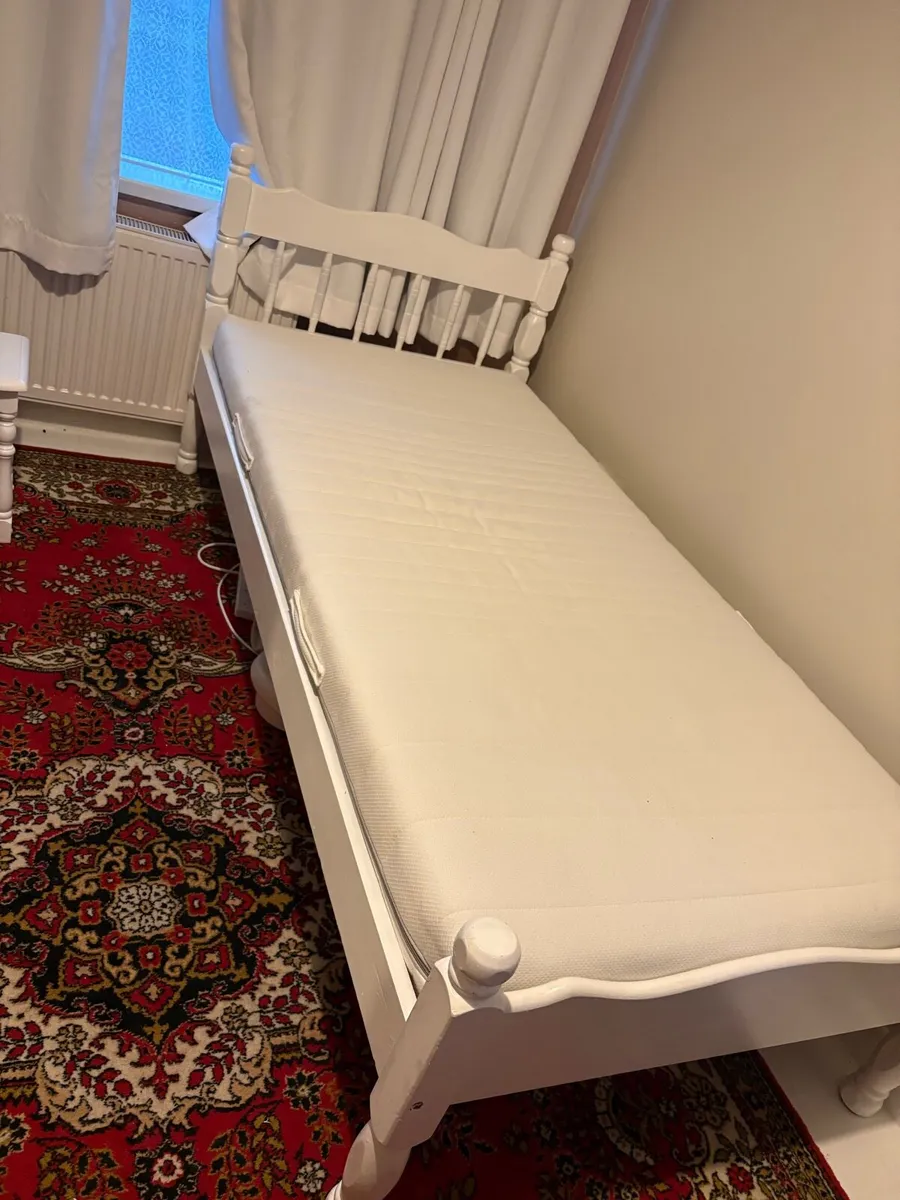Single bed