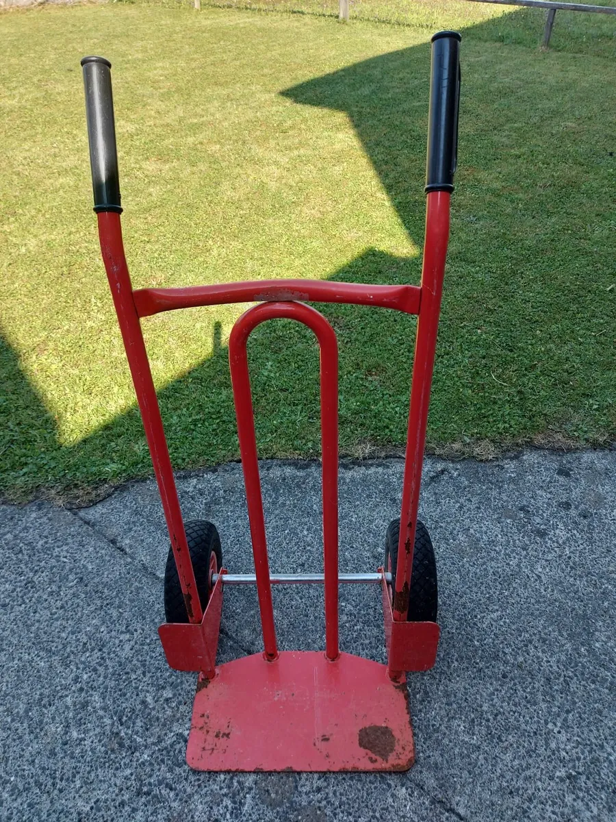 Strong Handcart in excellent condition, Red - Image 2