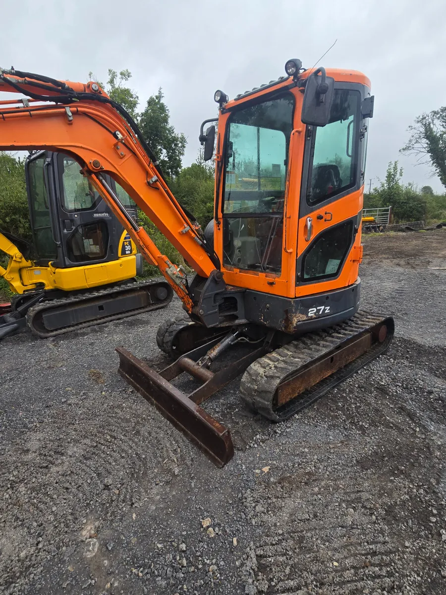 Doosan DX27Z - Image 2