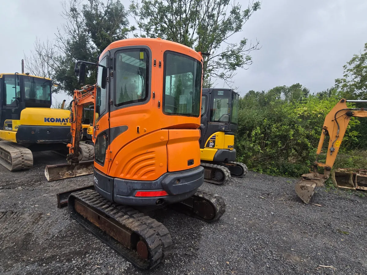 Doosan DX27Z - Image 3