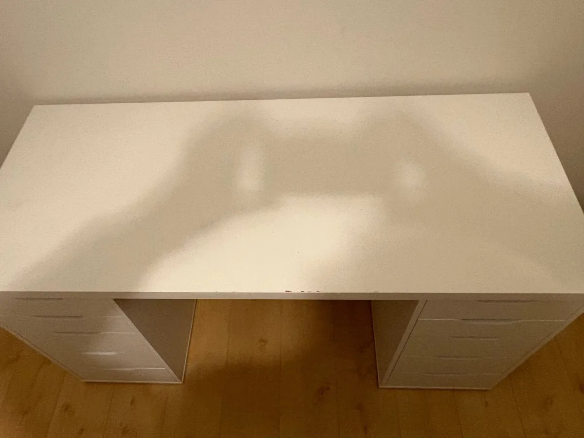 Desk - Image 3