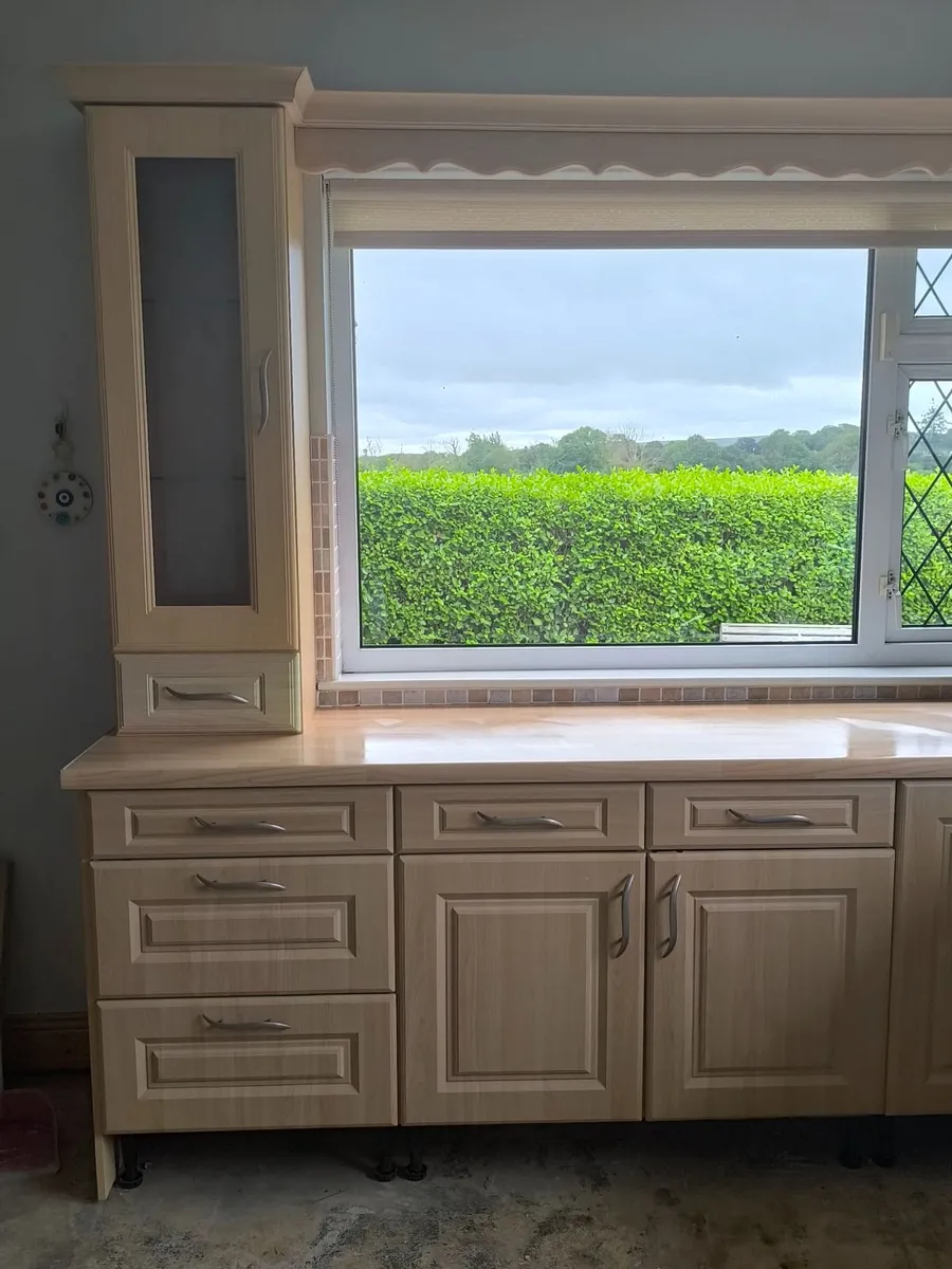 Kitchen units - Image 4