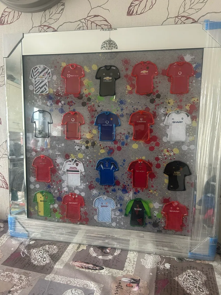 Manchester United frame