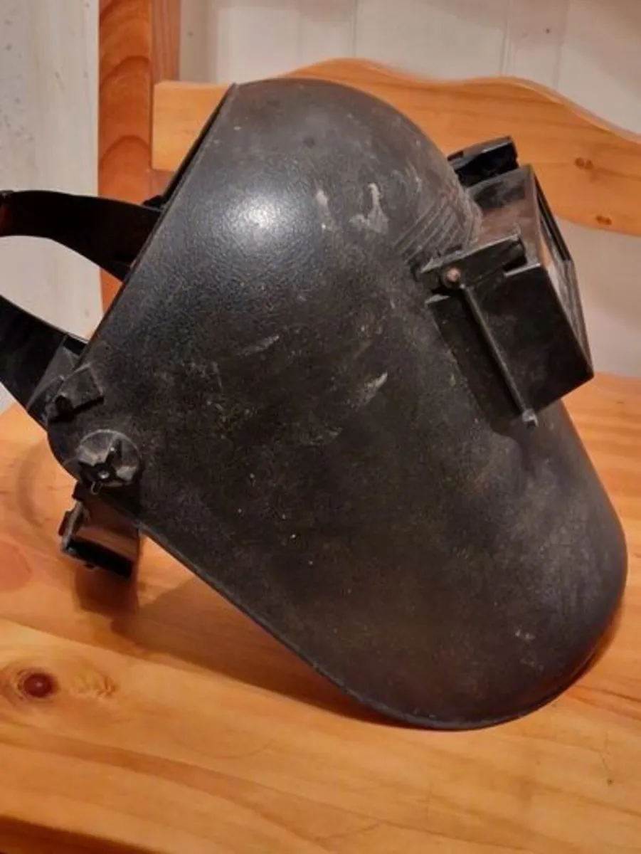 Welders Mask - Image 1