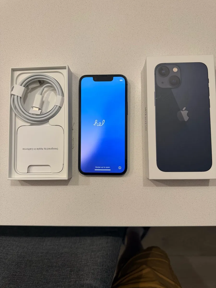 iPhone 13 mini - Image 2