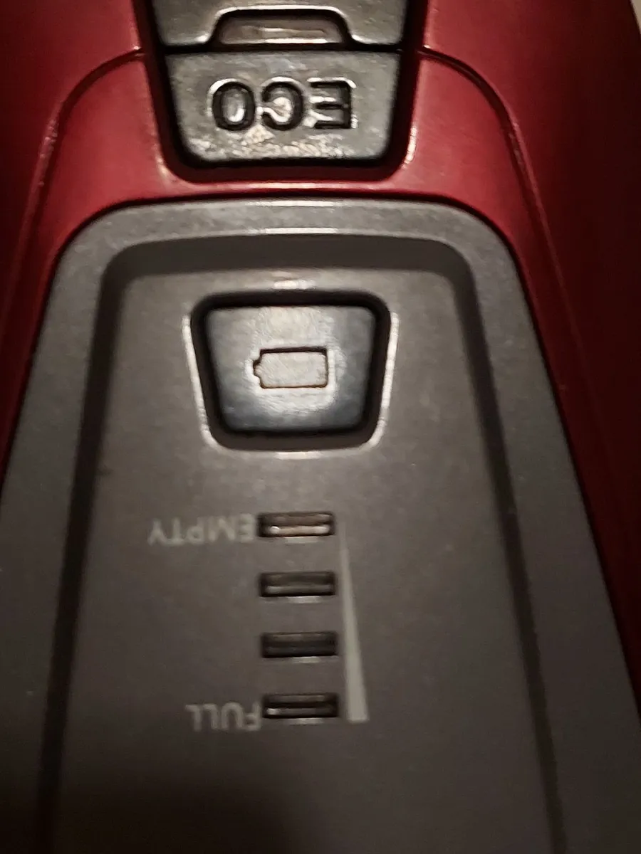 Silvercrest Hoyer Handel vertical vacuum cleaner - Image 3