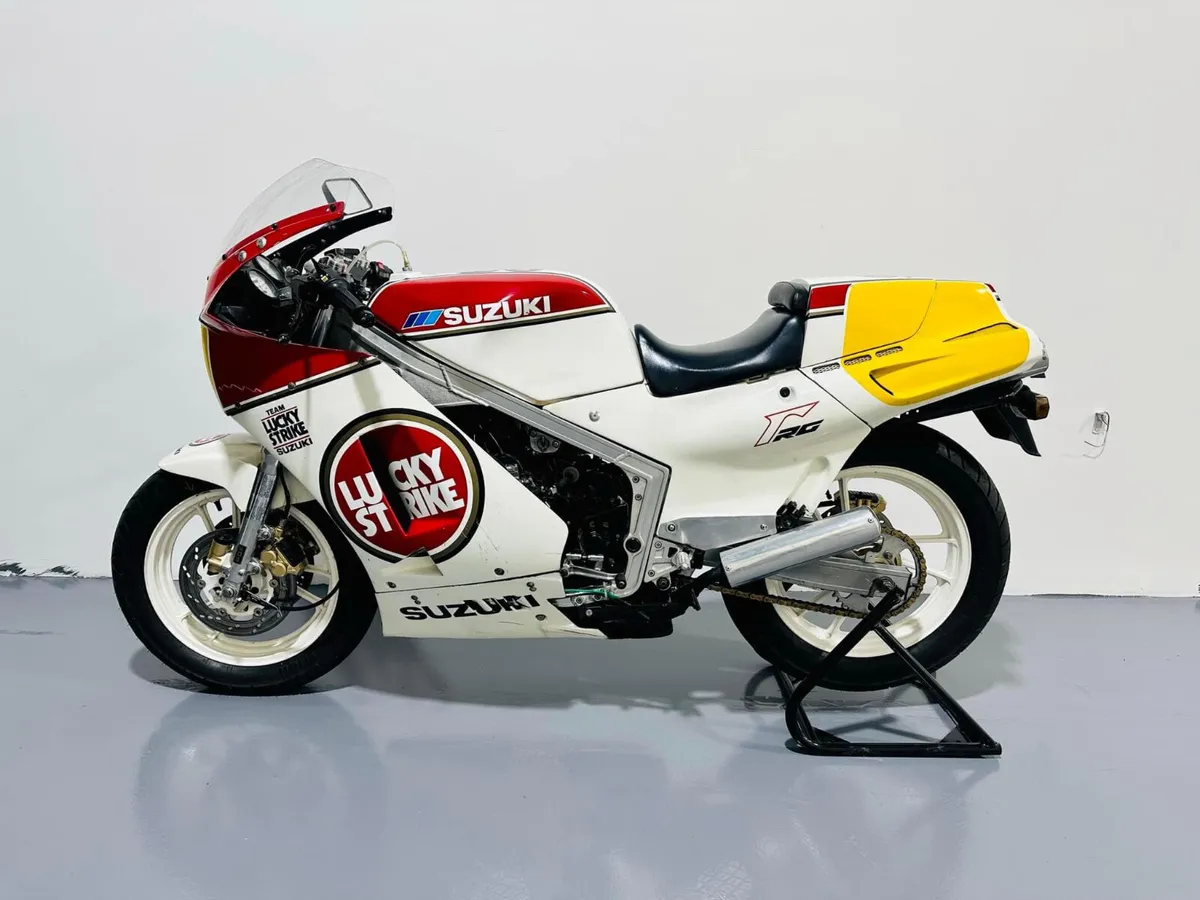 SUZUKI RG 500 1986 - Image 2