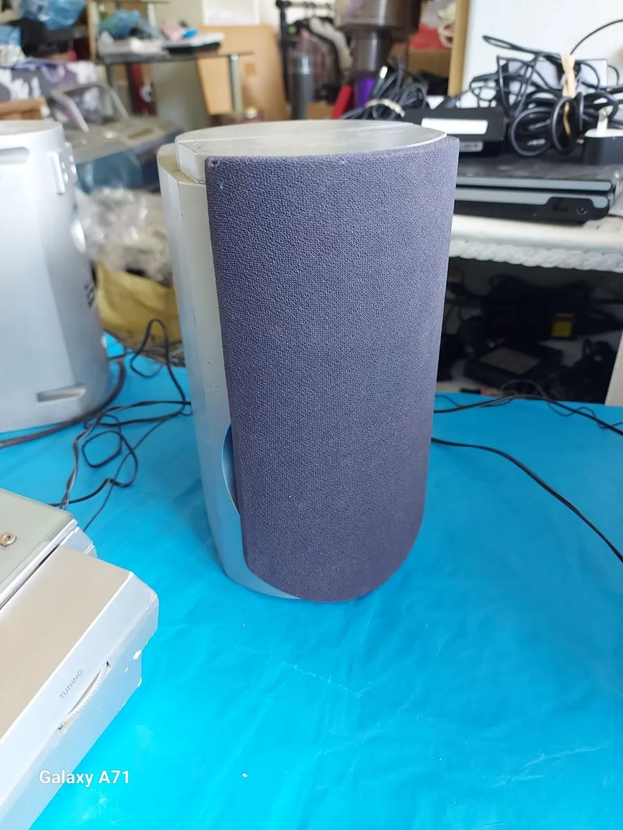 BUSH DESKTOP Stereo HiFi System, Model LSD32-T - Image 3