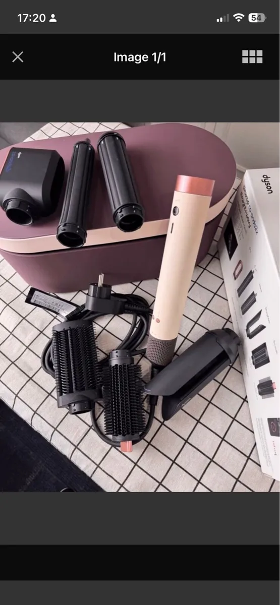 Dyson AirWrap