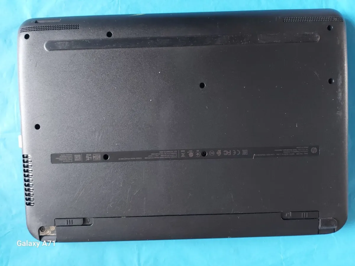 HP Laptop Model 14-am069na, 4GB, 1TB, Win 10, - Image 3