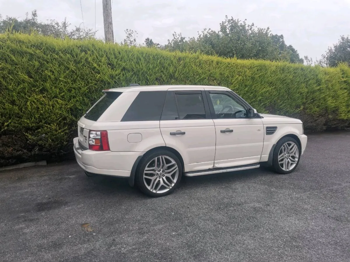 Range Rover Sport V8 3.6 Diesel - Image 2