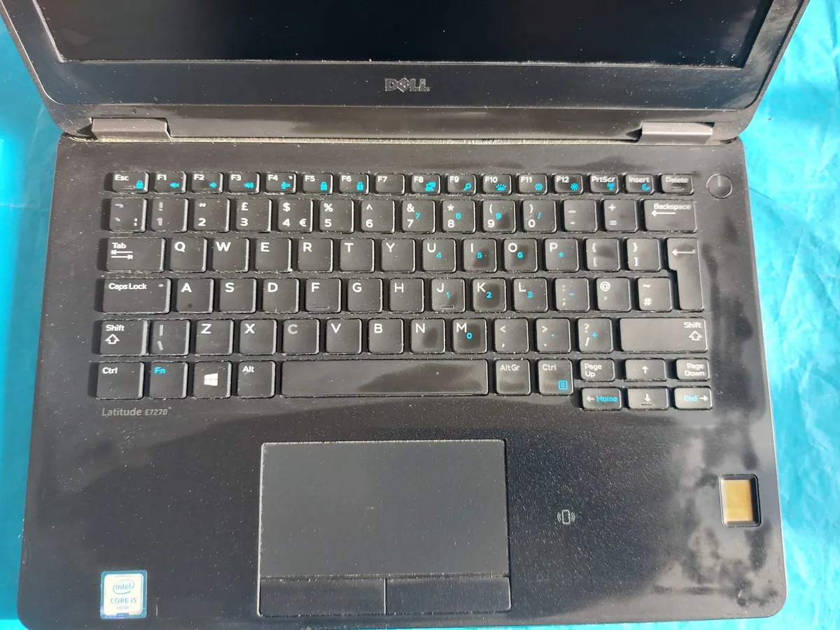 Dell Latitude E7270, 16GB Ram, 500GB SSD, Wins 10 - Image 2