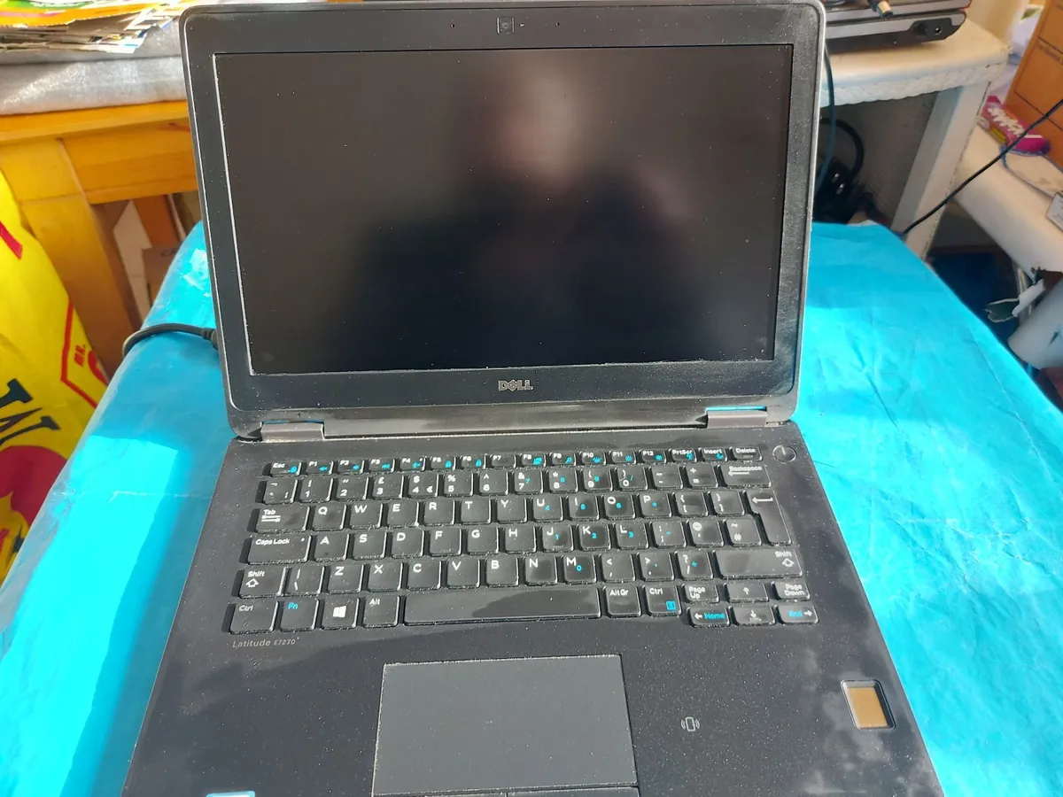 Dell Latitude E7270, 16GB Ram, 500GB SSD, Wins 10 - Image 3
