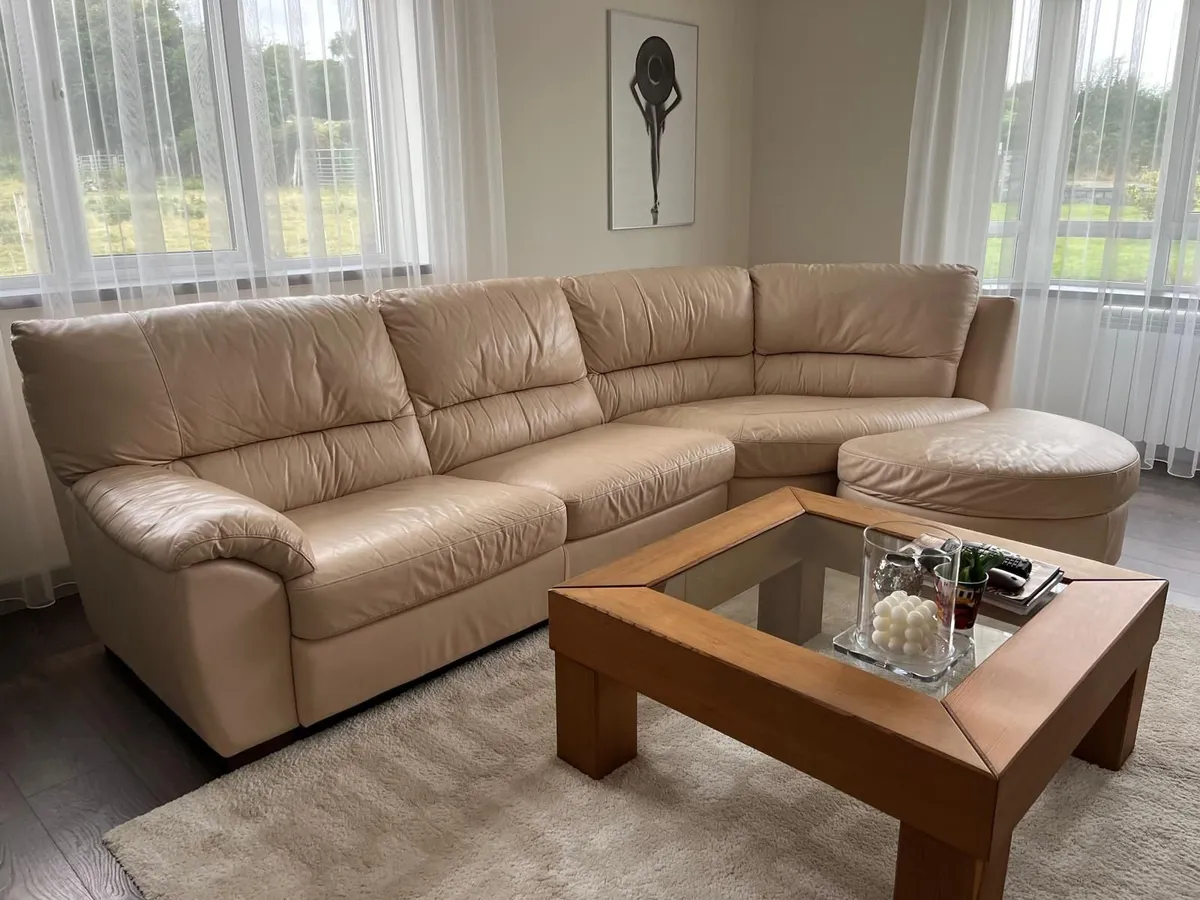 Genuine Leather Sofa – €400 - Image 1