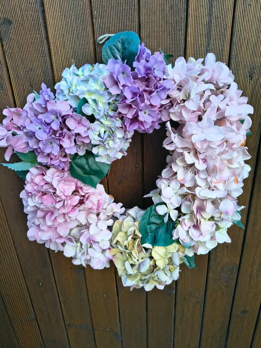 Hydrangea wreath - Image 1