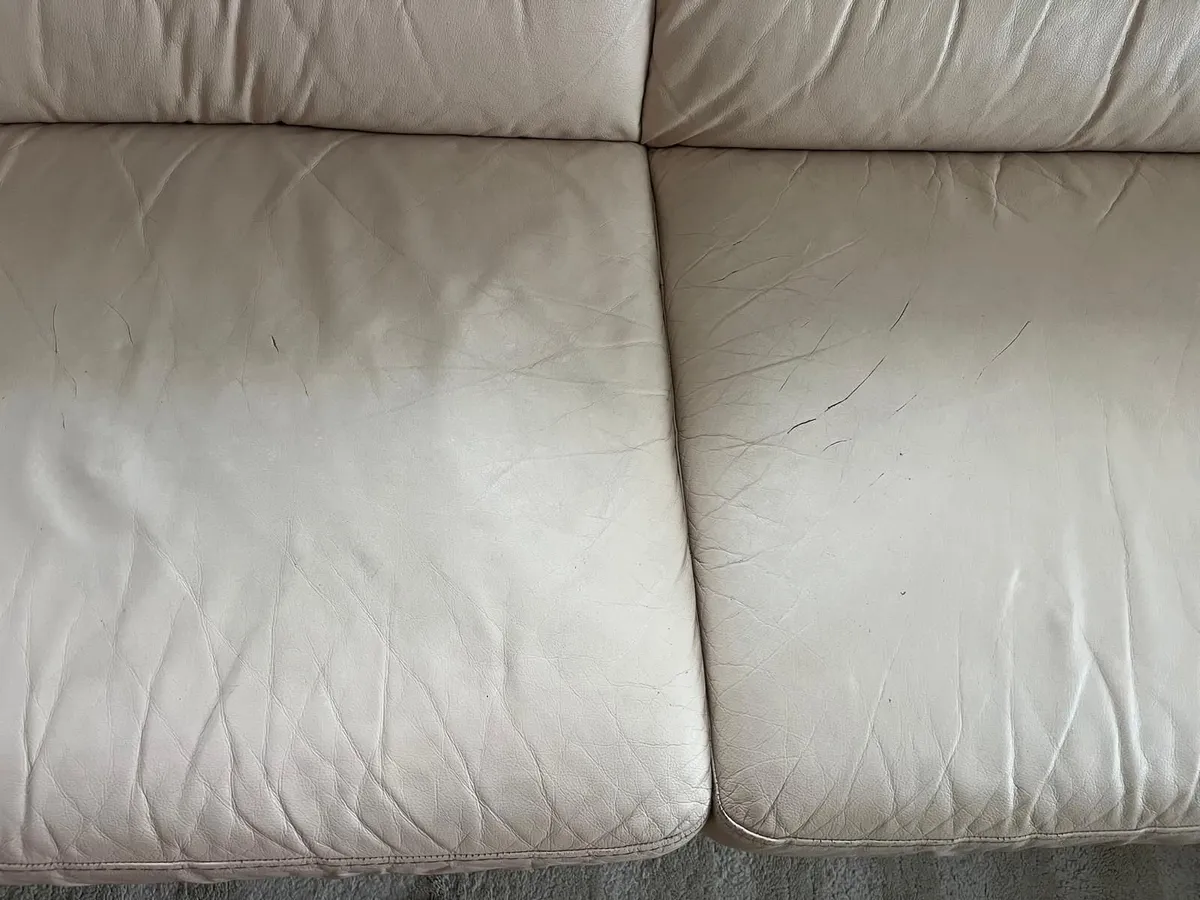 Genuine Leather Sofa – €400 - Image 2