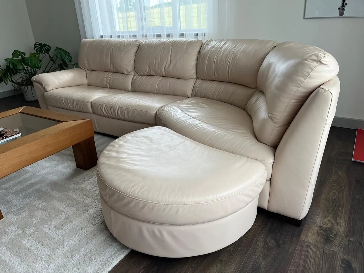Genuine Leather Sofa – €400 - Image 3