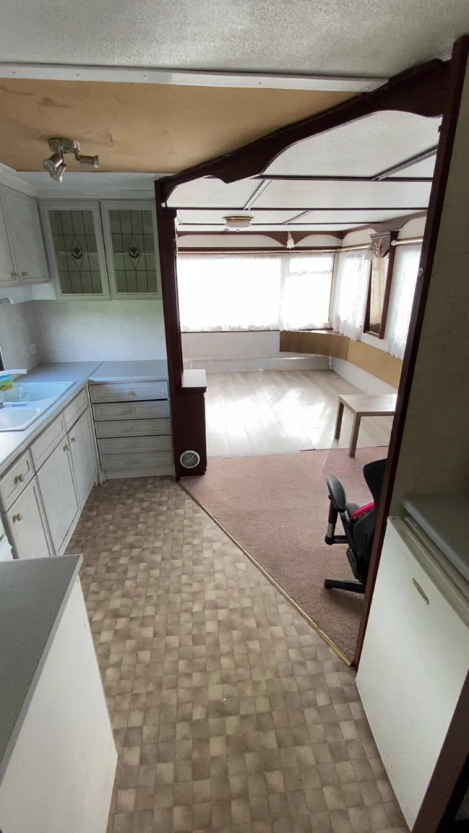 Mobile home - Image 2