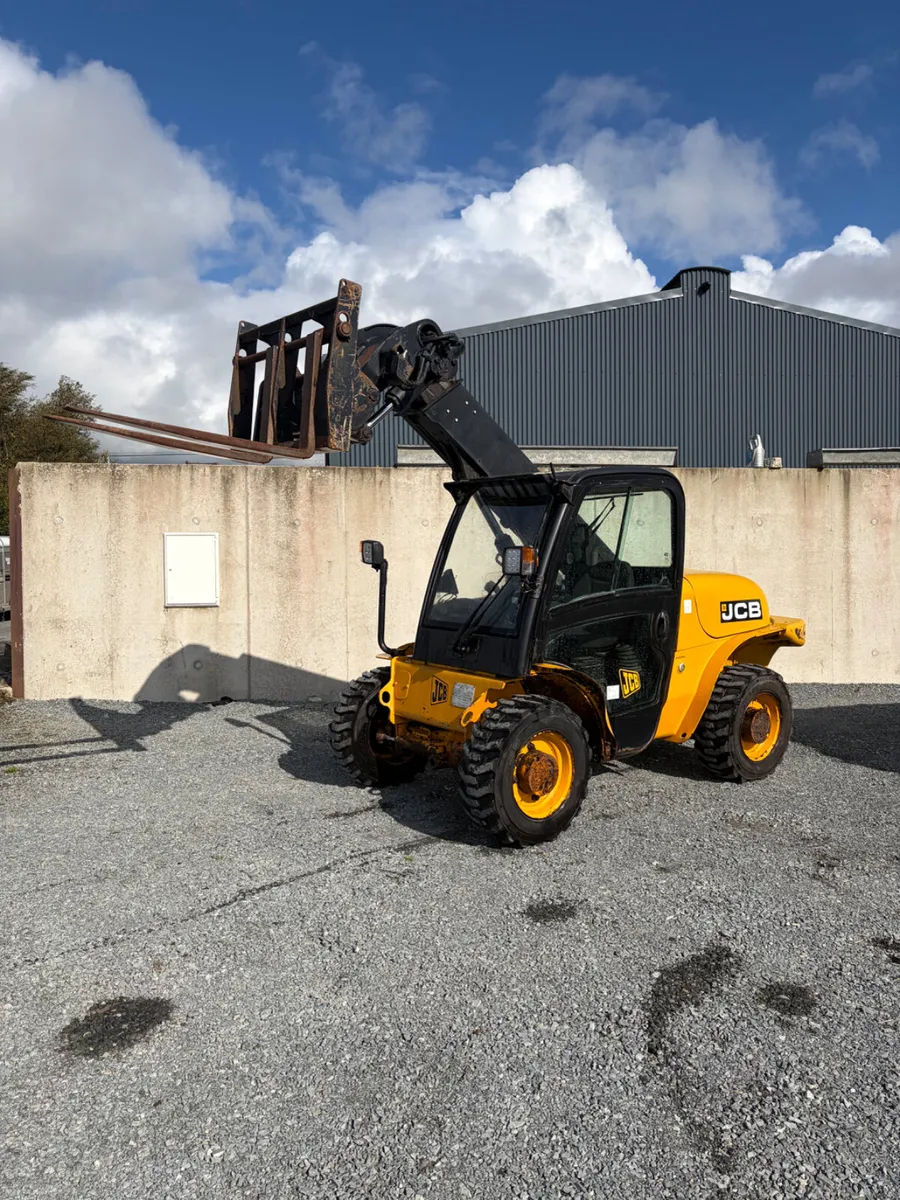 JCB 520-40 - Image 2