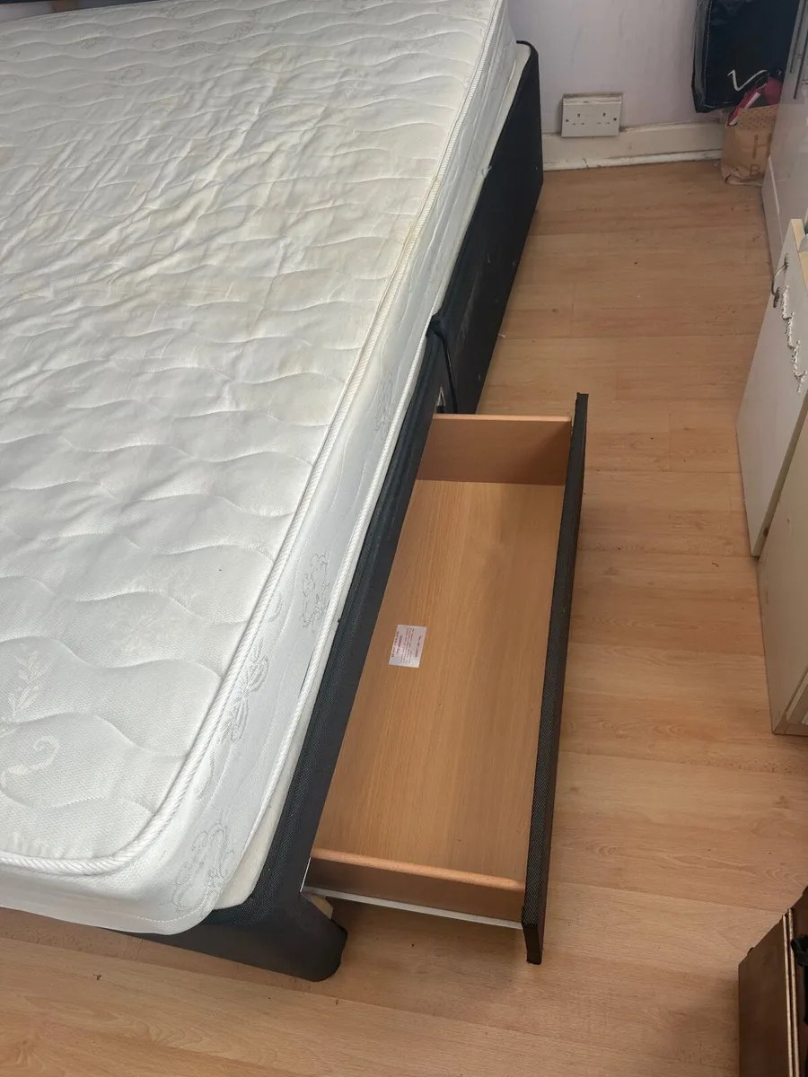 Double bed frame and mattress - Image 2