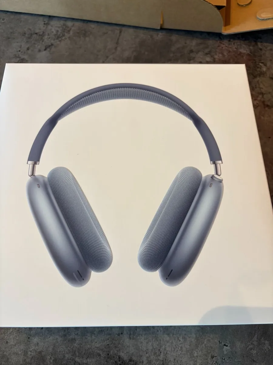 AirPods Max 2 (2026) Blue with AppleCare+ - Image 1
