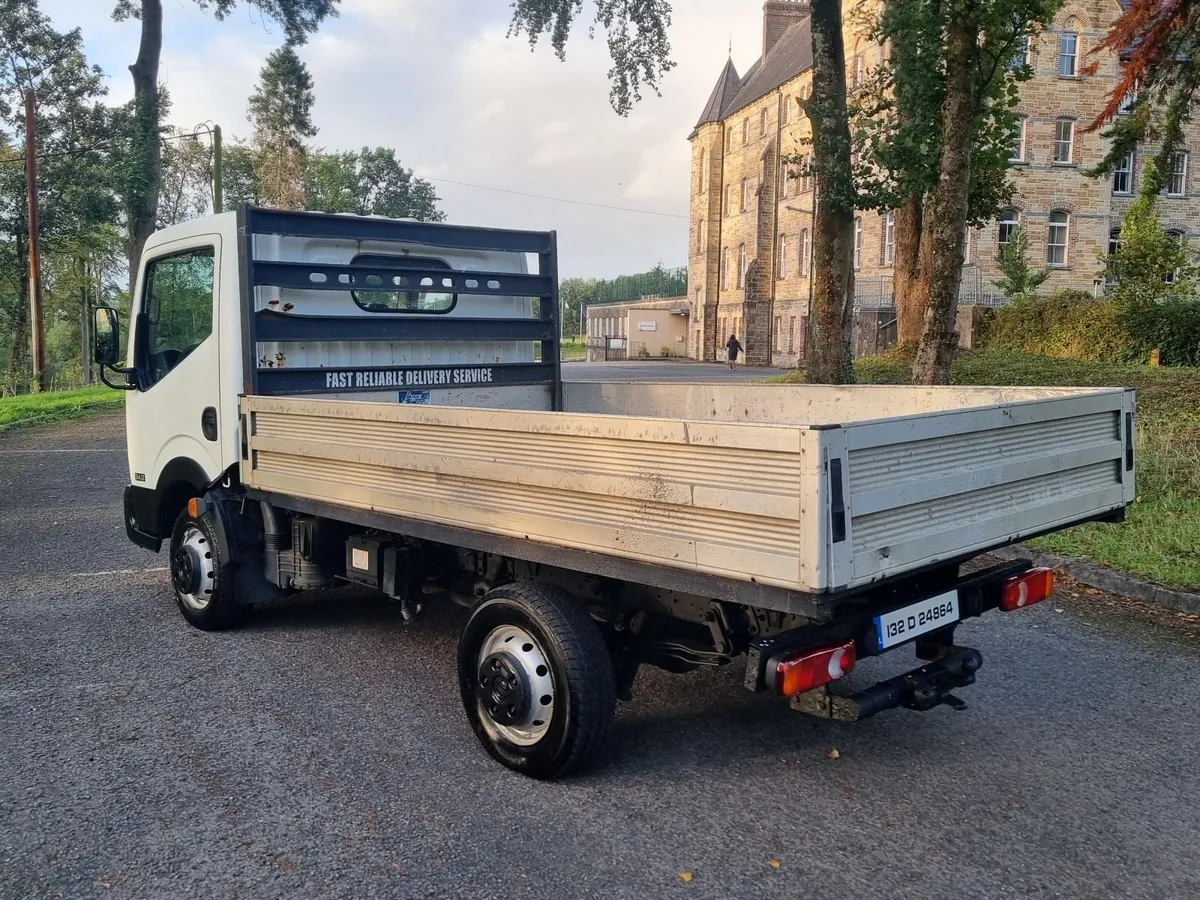 2013 Nissan Cabstar Pickup - Image 3