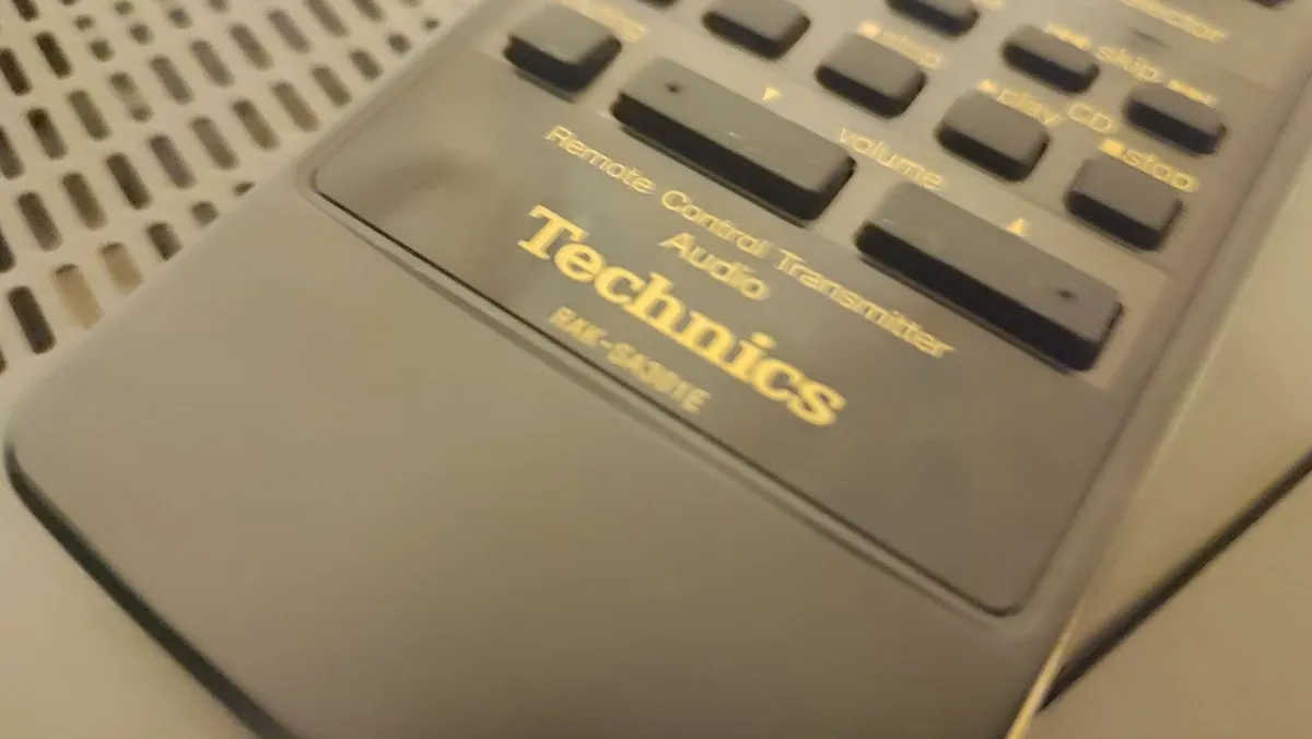 Technics SA-GX100 Receiver/amplifier. VGC. Cleaned - Image 2