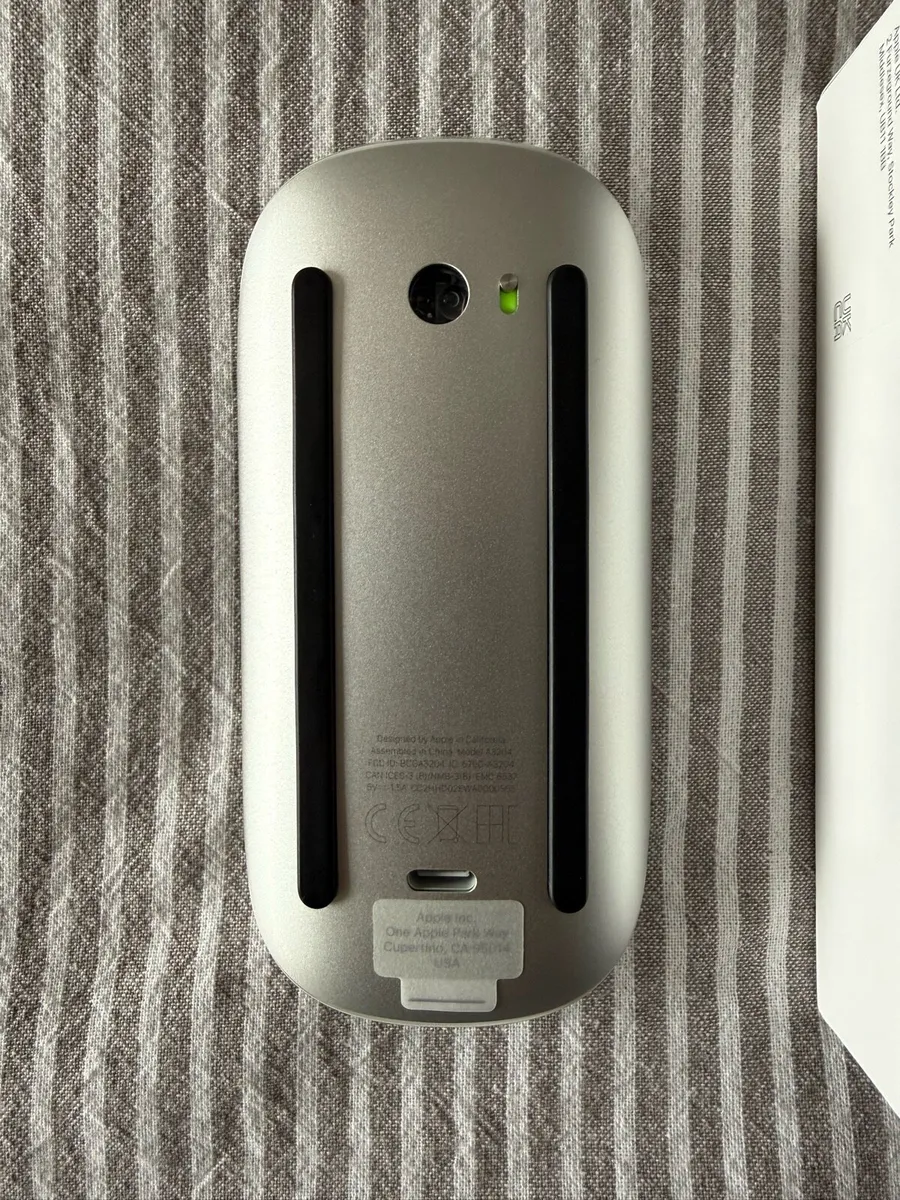 Apple Magic Mouse (USB-C), multi touch surface - Image 4
