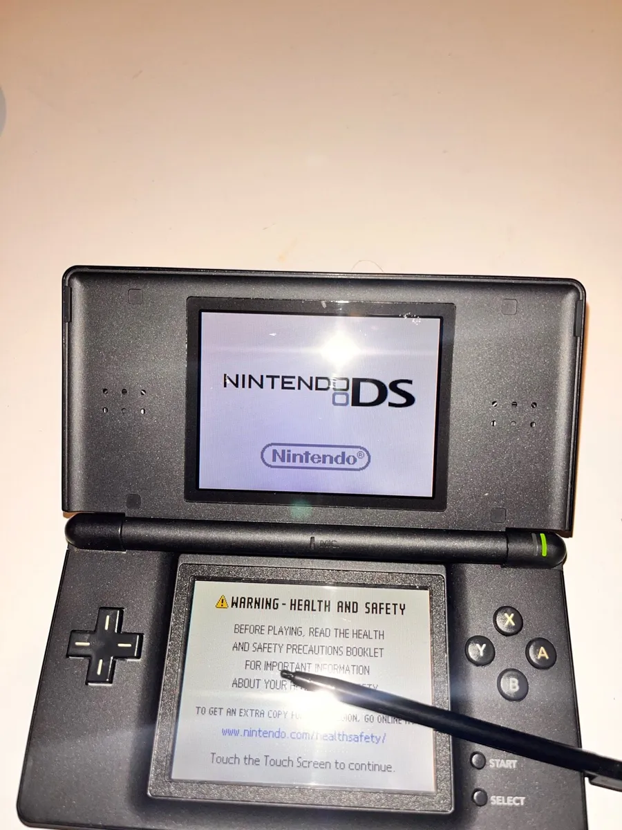 Nintendo ds lite - Image 3