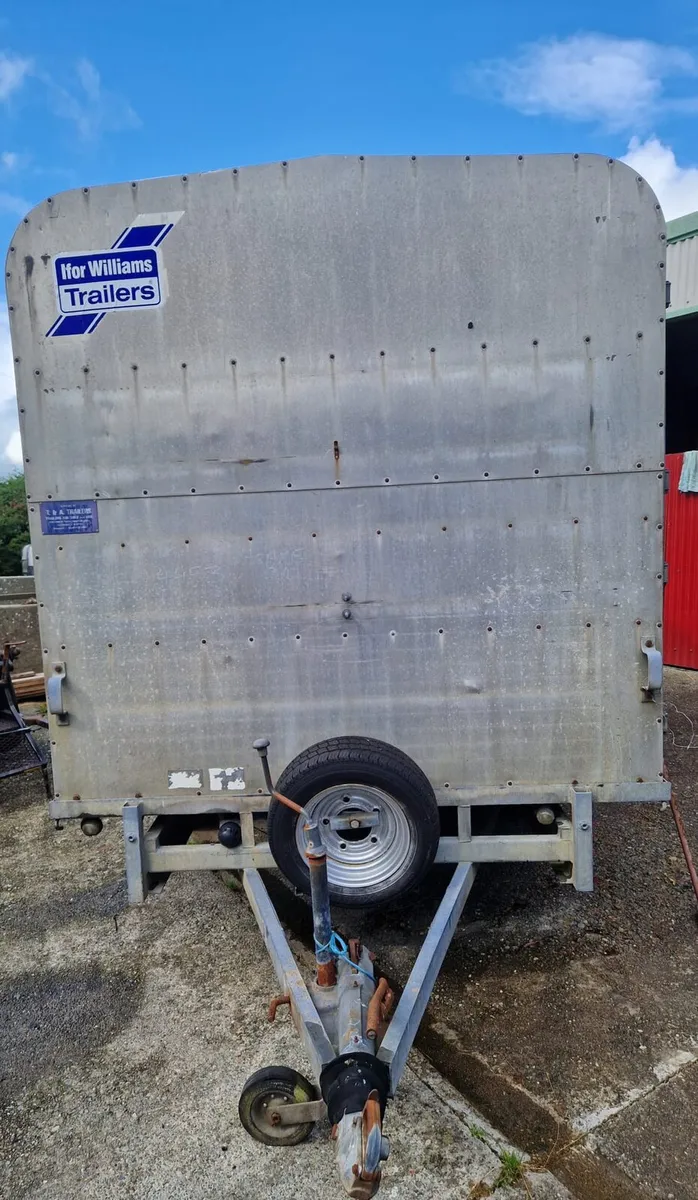 Cattle trailer - Image 1