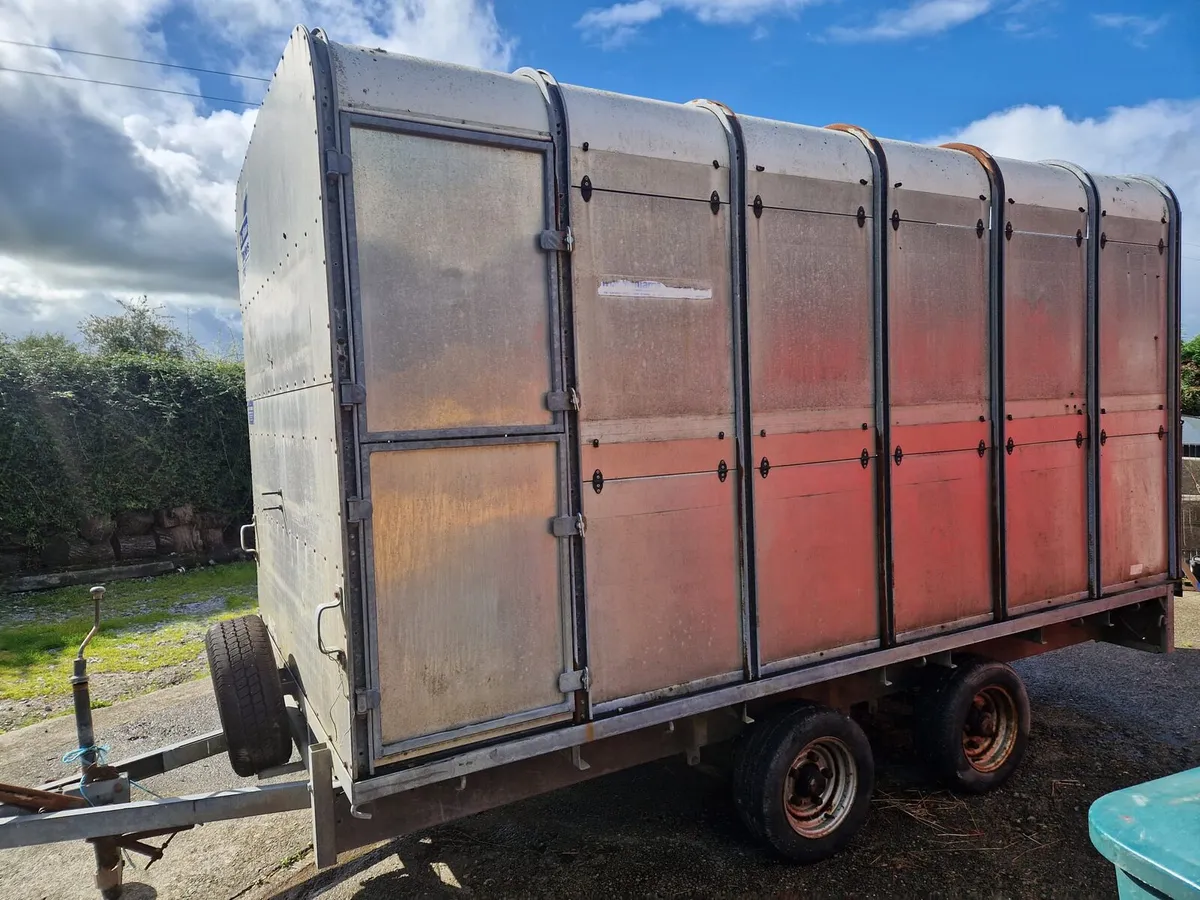 Cattle trailer - Image 3