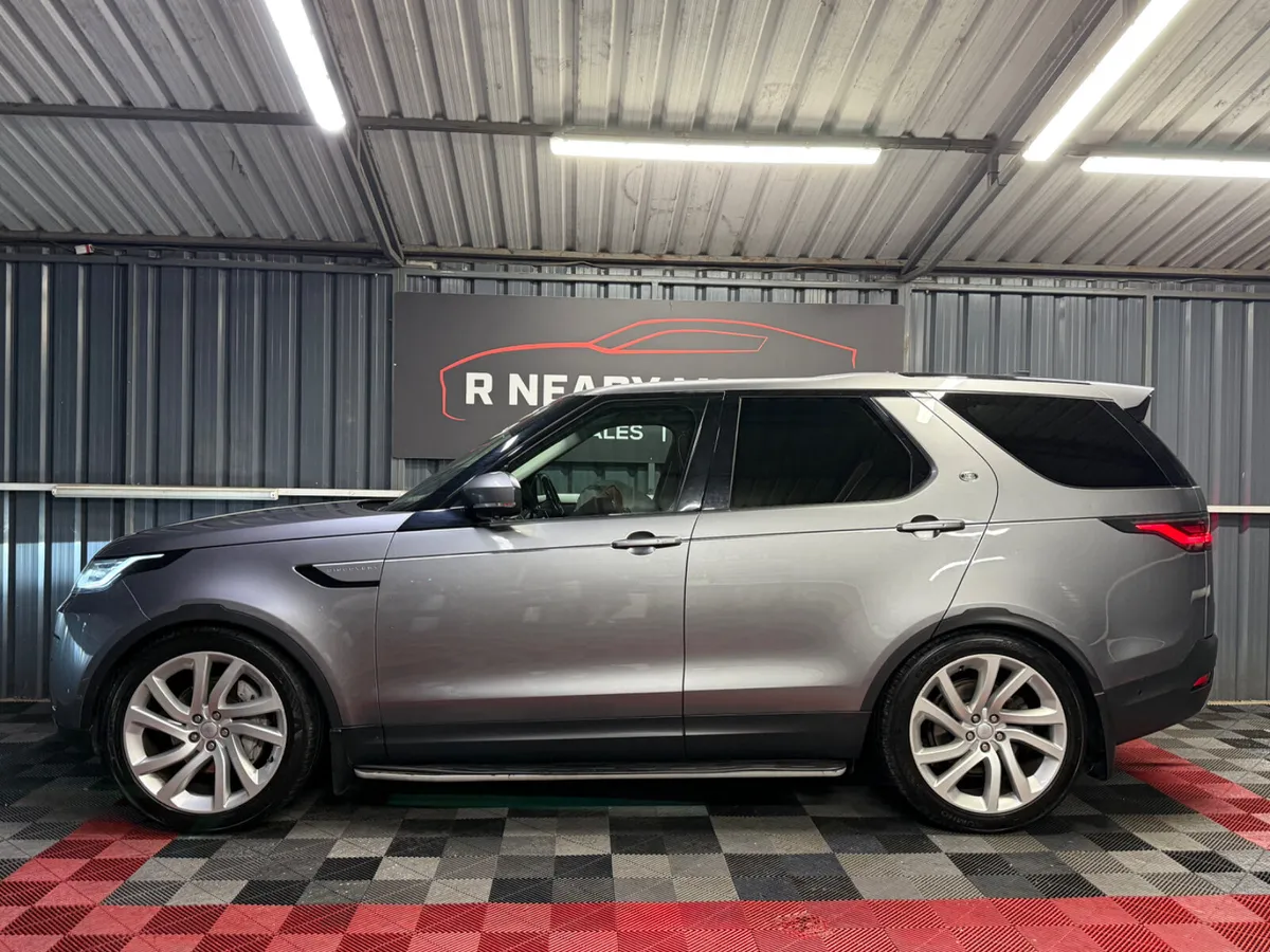 2021 212 Land Rover Discovery 2 Seat HSE VAT INC - Image 3