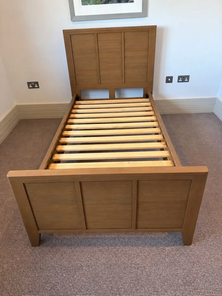 Quality 3ft Oak Single Bed + Mattress + Topper + Duvet | Cost 800 > 450 - Image 2