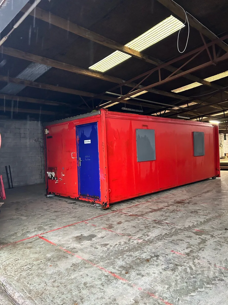 24ft Office/ canteen container cabin - Image 1