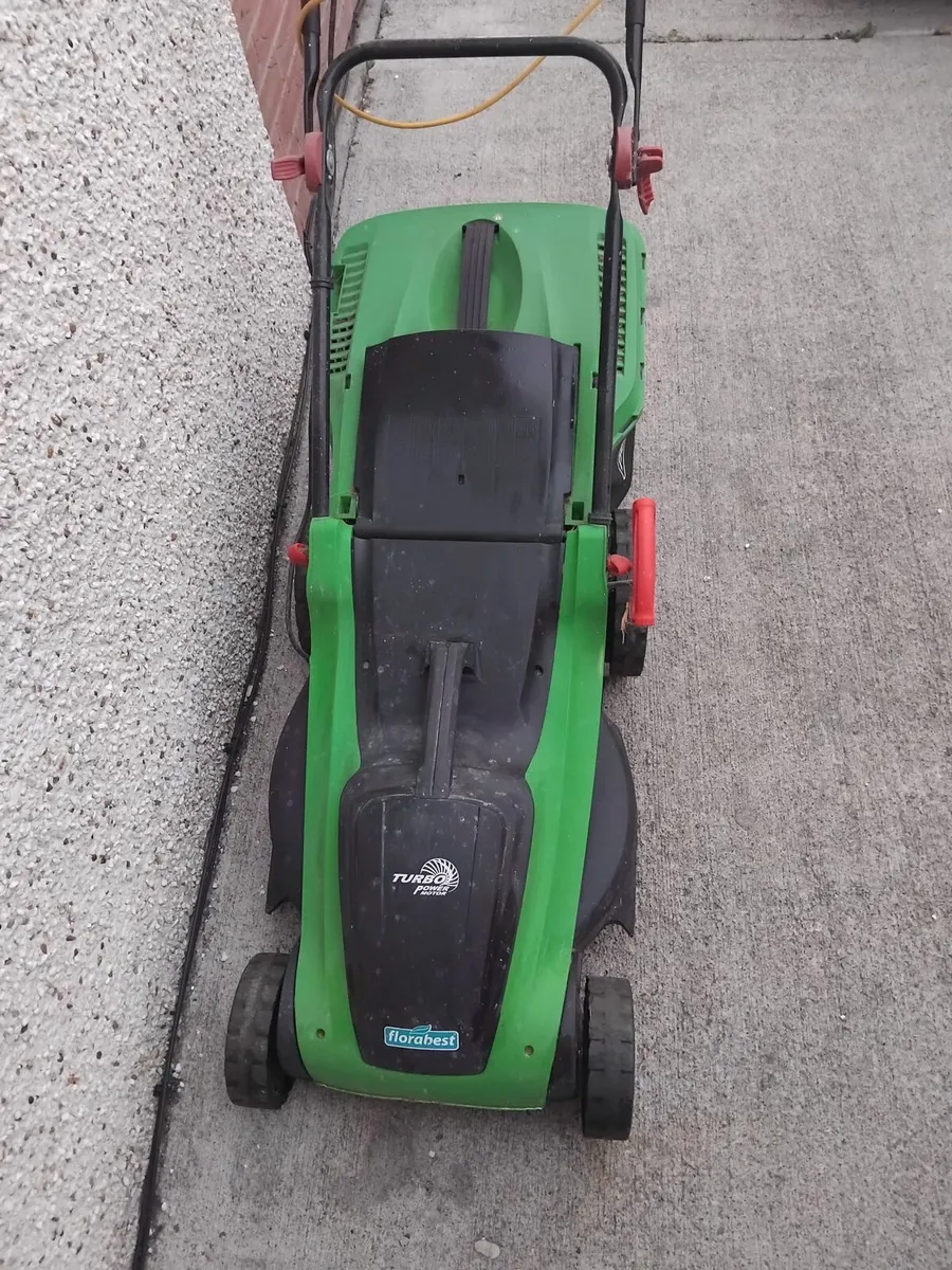 Electric lawnmower - Image 3