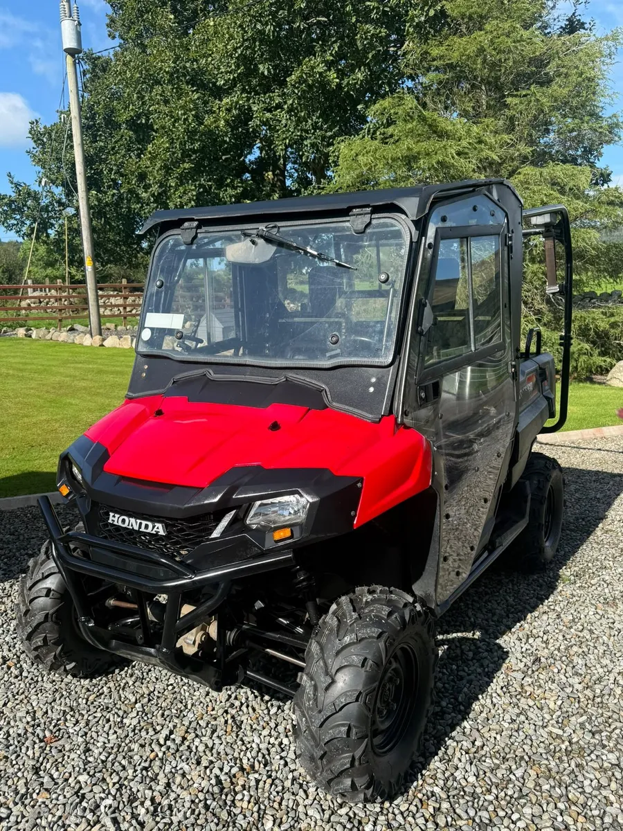2021 Honda pioneer utv 700cc - Image 1