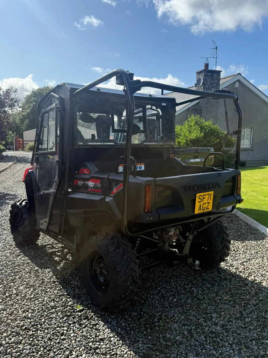 2021 Honda pioneer utv 700cc - Image 4