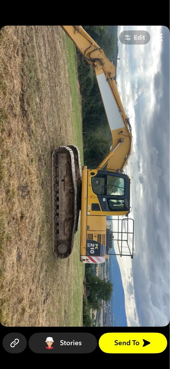 Komatsu pc210