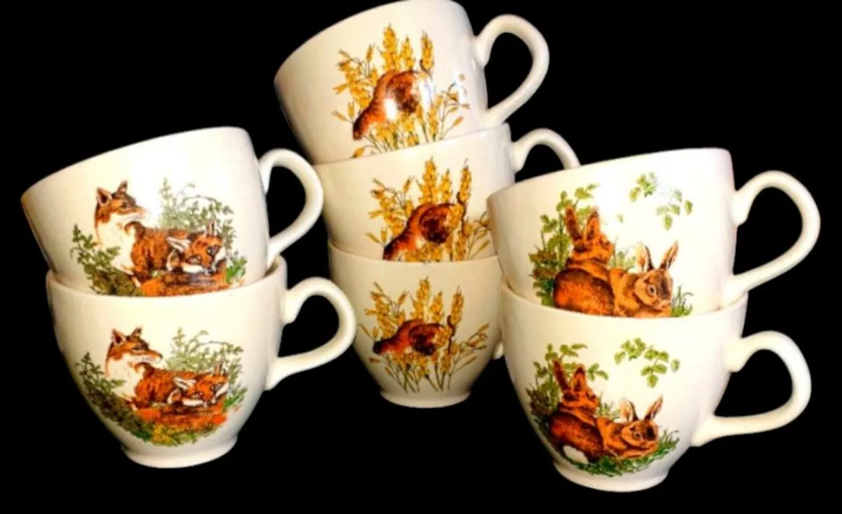 Vintage Carrigdhoun Pottery Wildlife Cups - Image 4