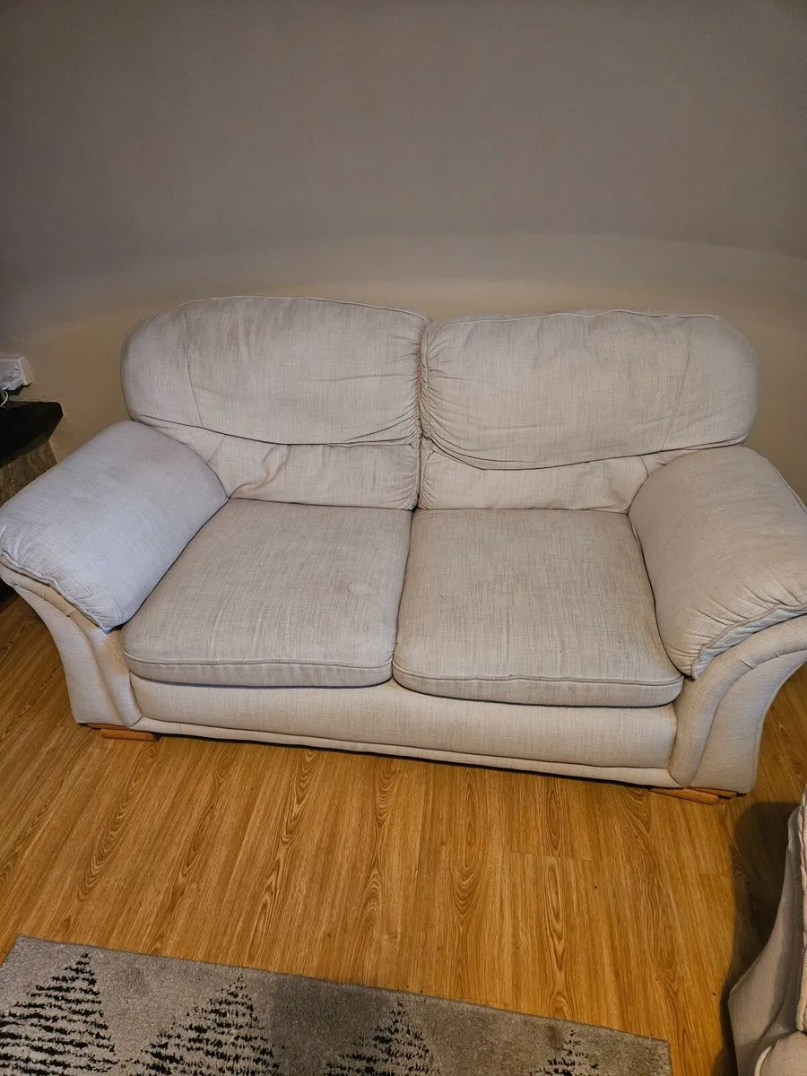 Free - Image 3
