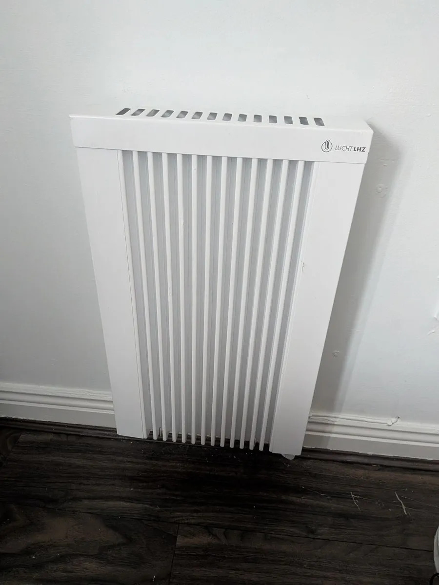 3 x Luchtz Electric Heaters with Digital Display - Image 4