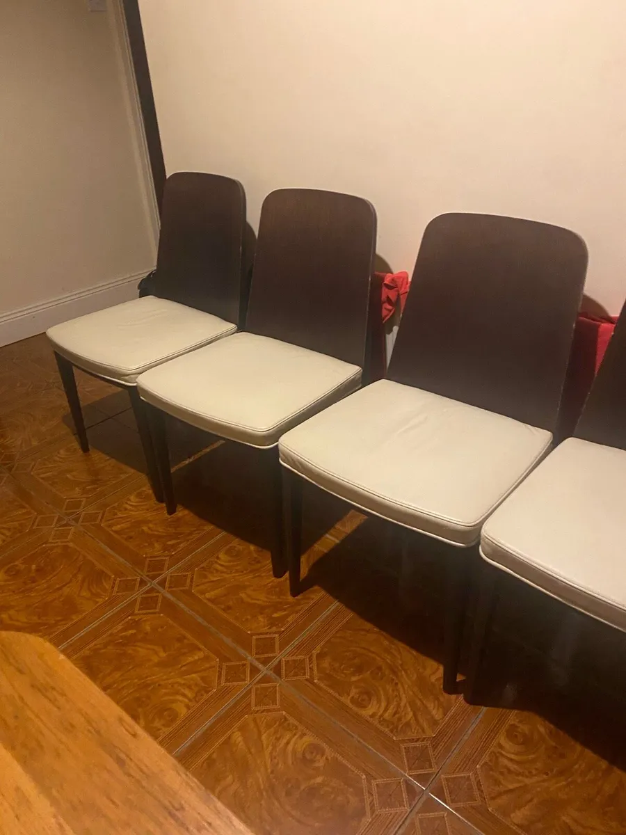 Dining chairs - Image 2