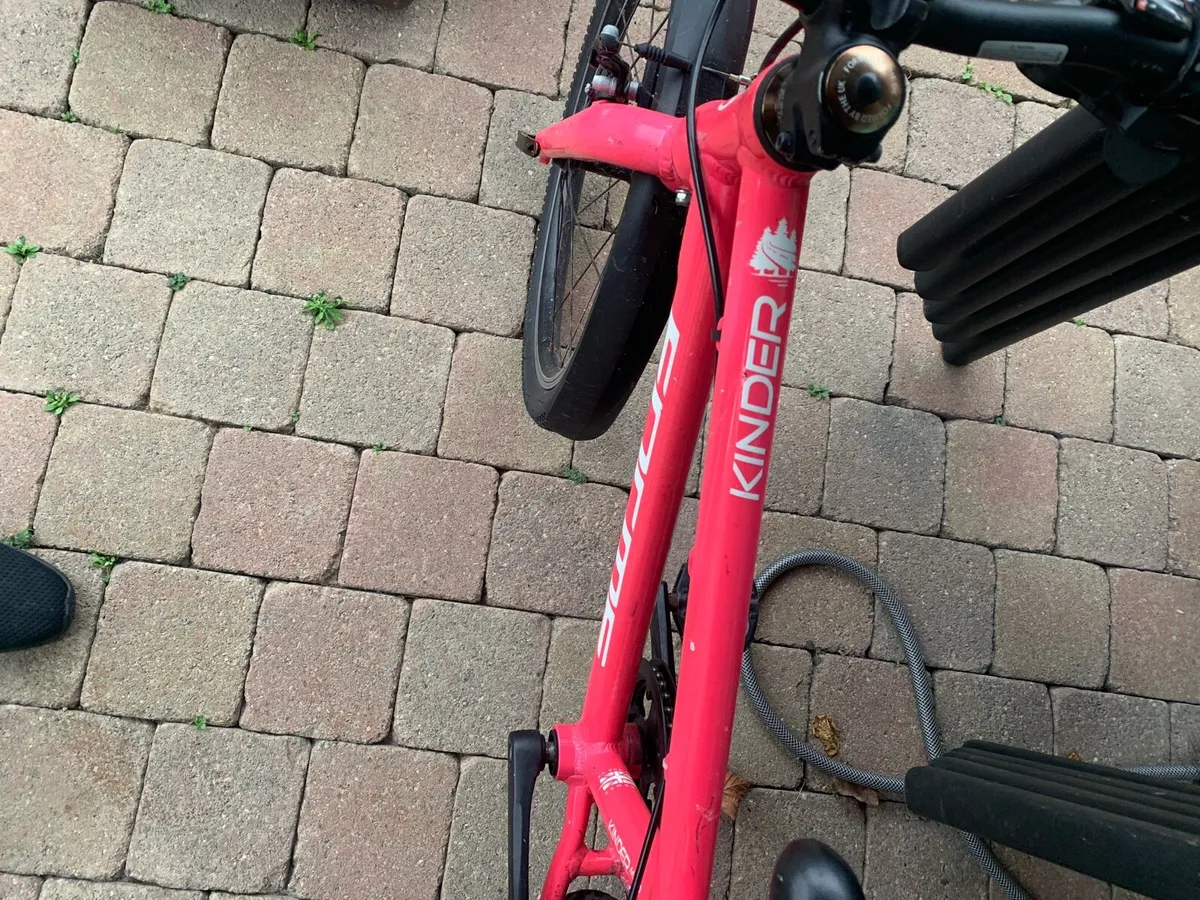 Girls bike - Image 3
