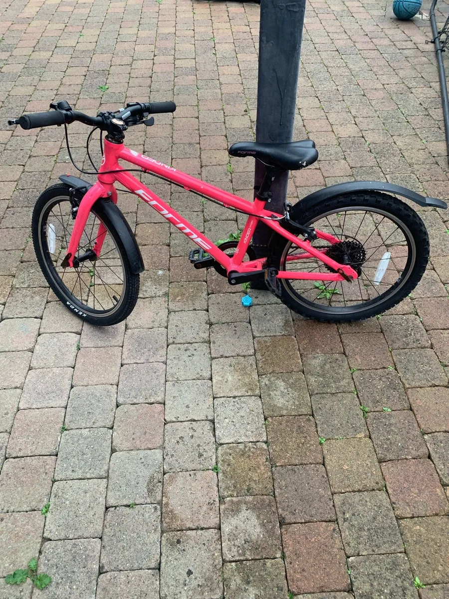 Girls bike - Image 1