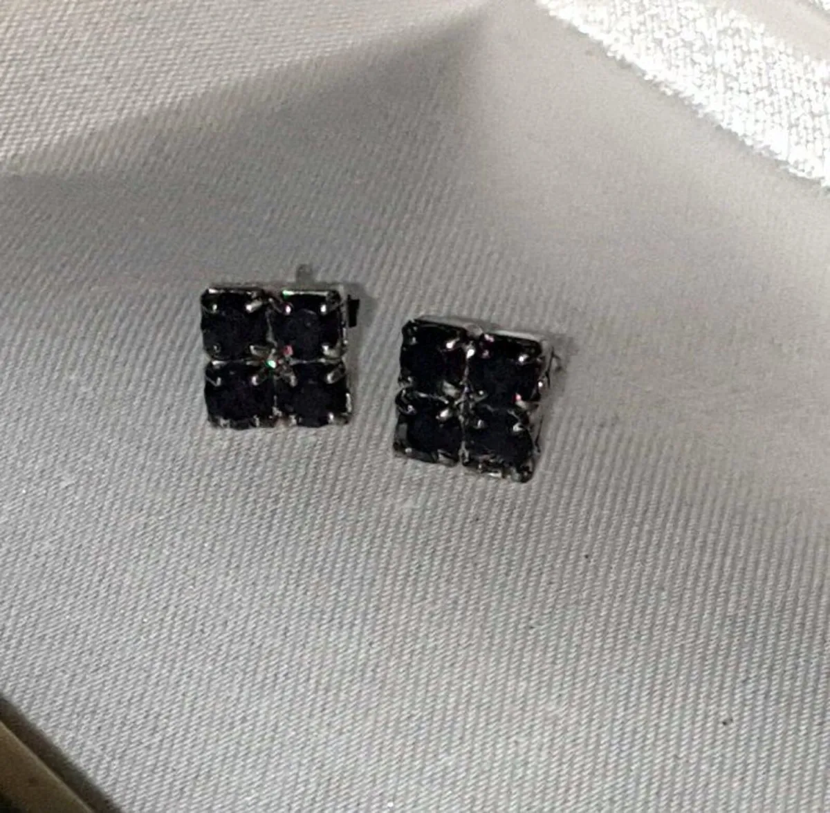 Vintage Silver/Midnight Sapphire Earrings - Image 2