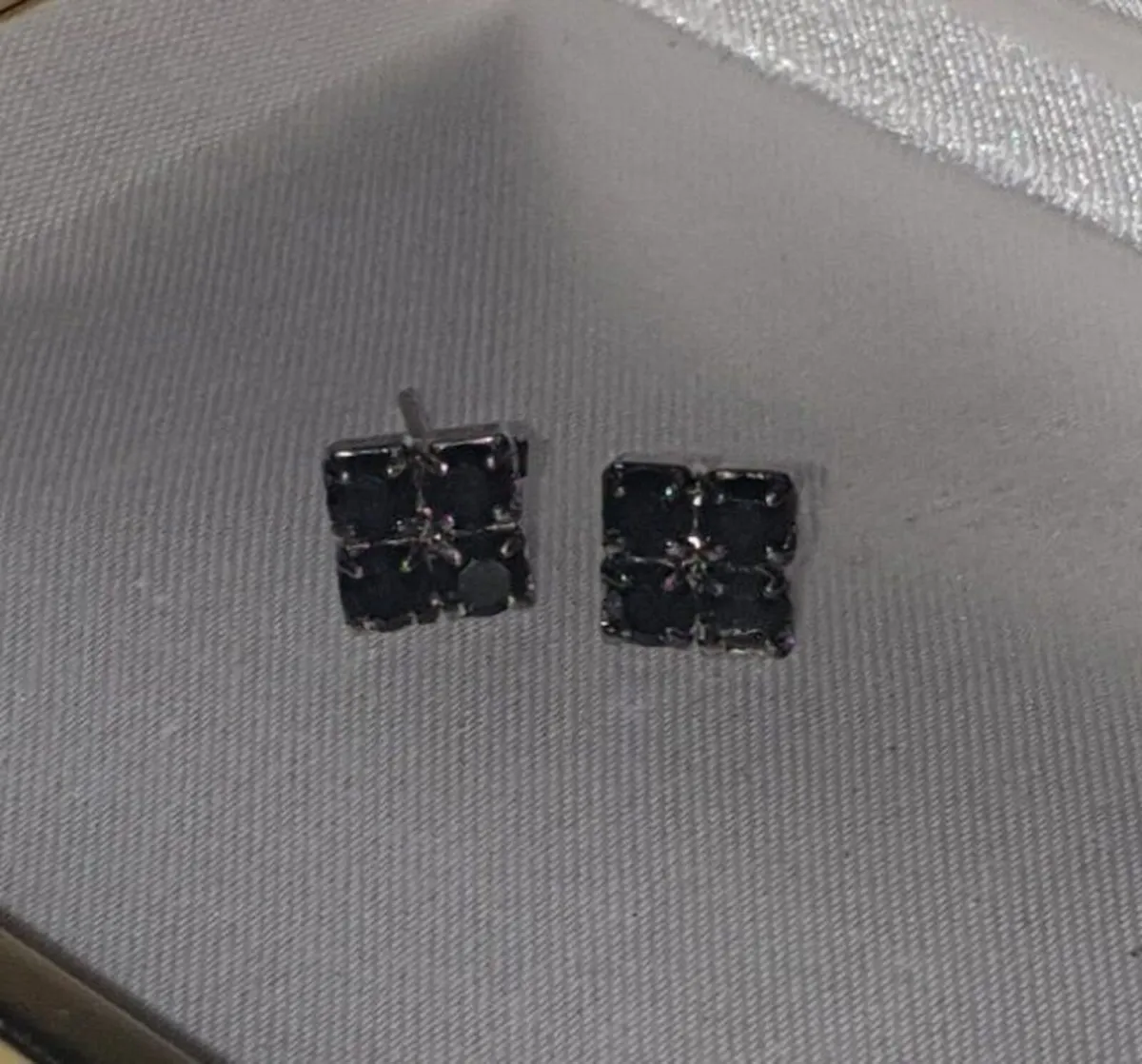 Vintage Silver/Midnight Sapphire Earrings - Image 3