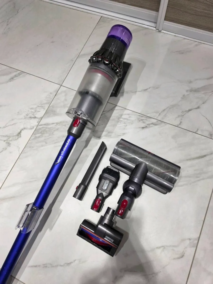 Dyson v11 absolut - Image 1