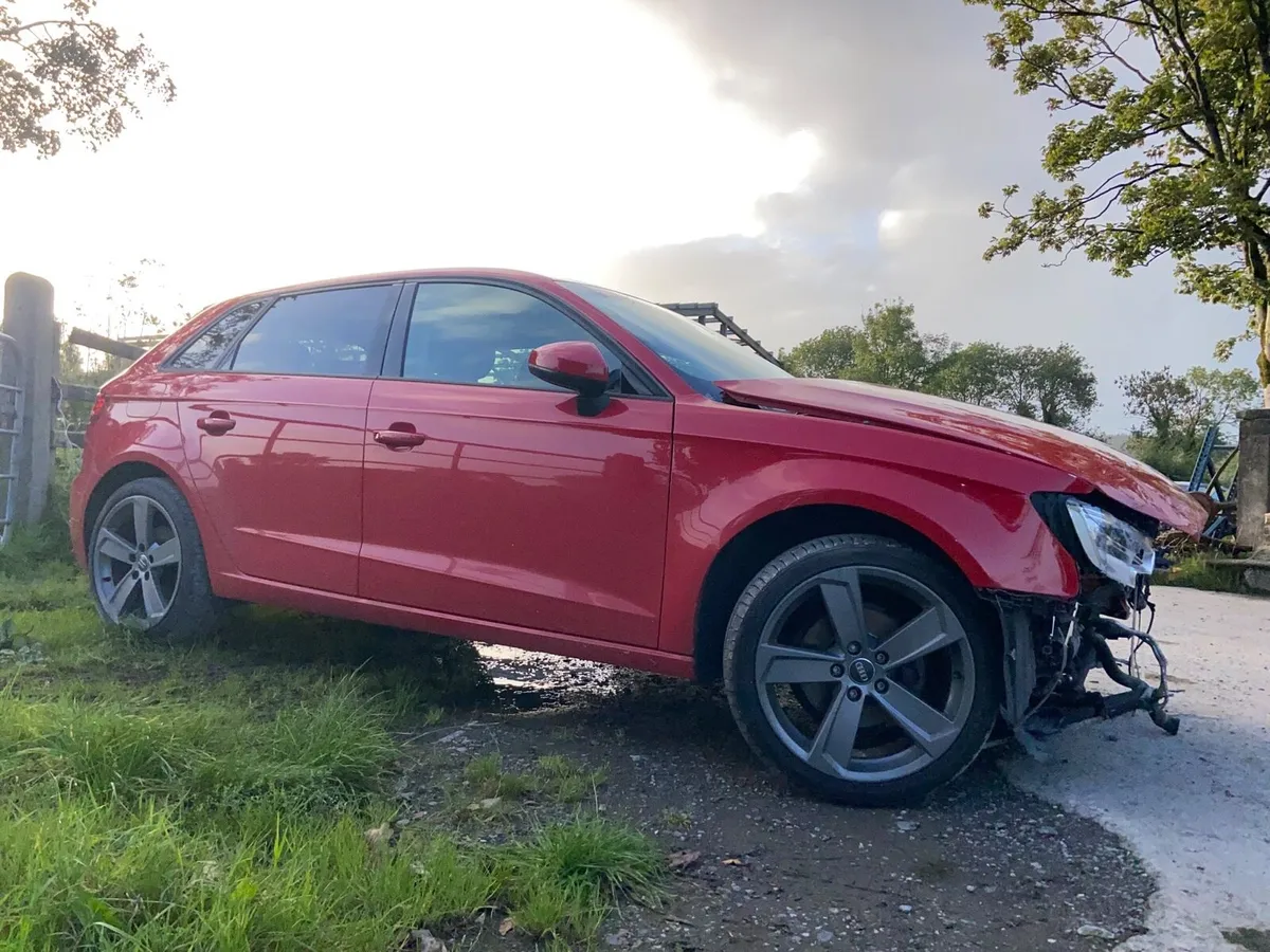 🟢2016 Audi A3 BREAKING FOR PARTS - Image 4