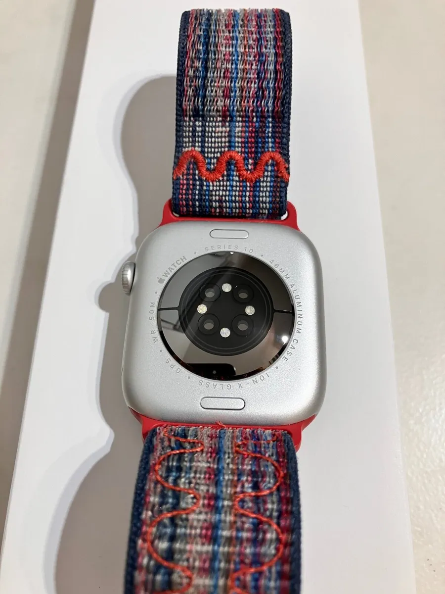 Apple Watch Series 10 Silver 46mm - Image 2