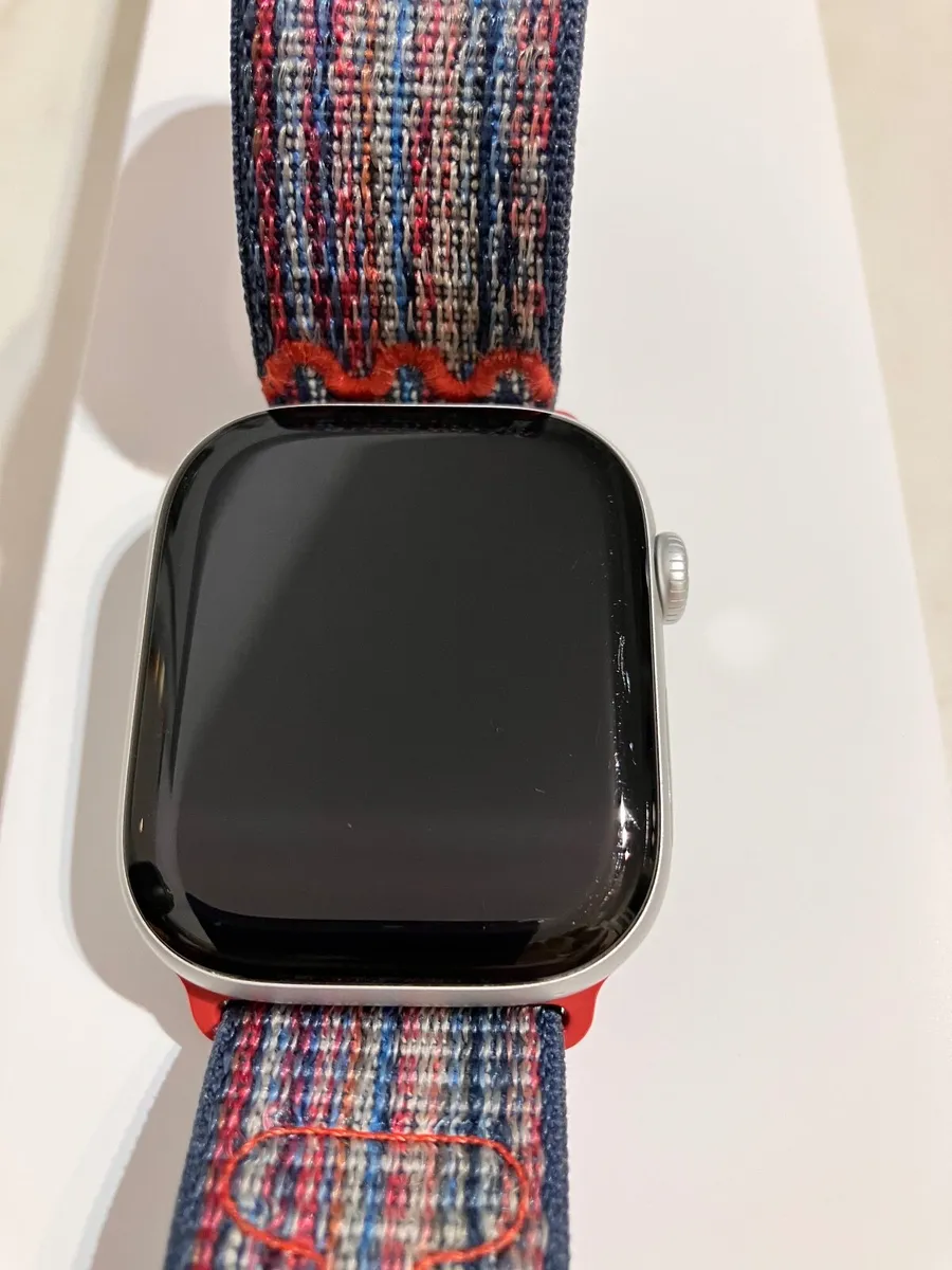 Apple Watch Series 10 Silver 46mm - Image 4